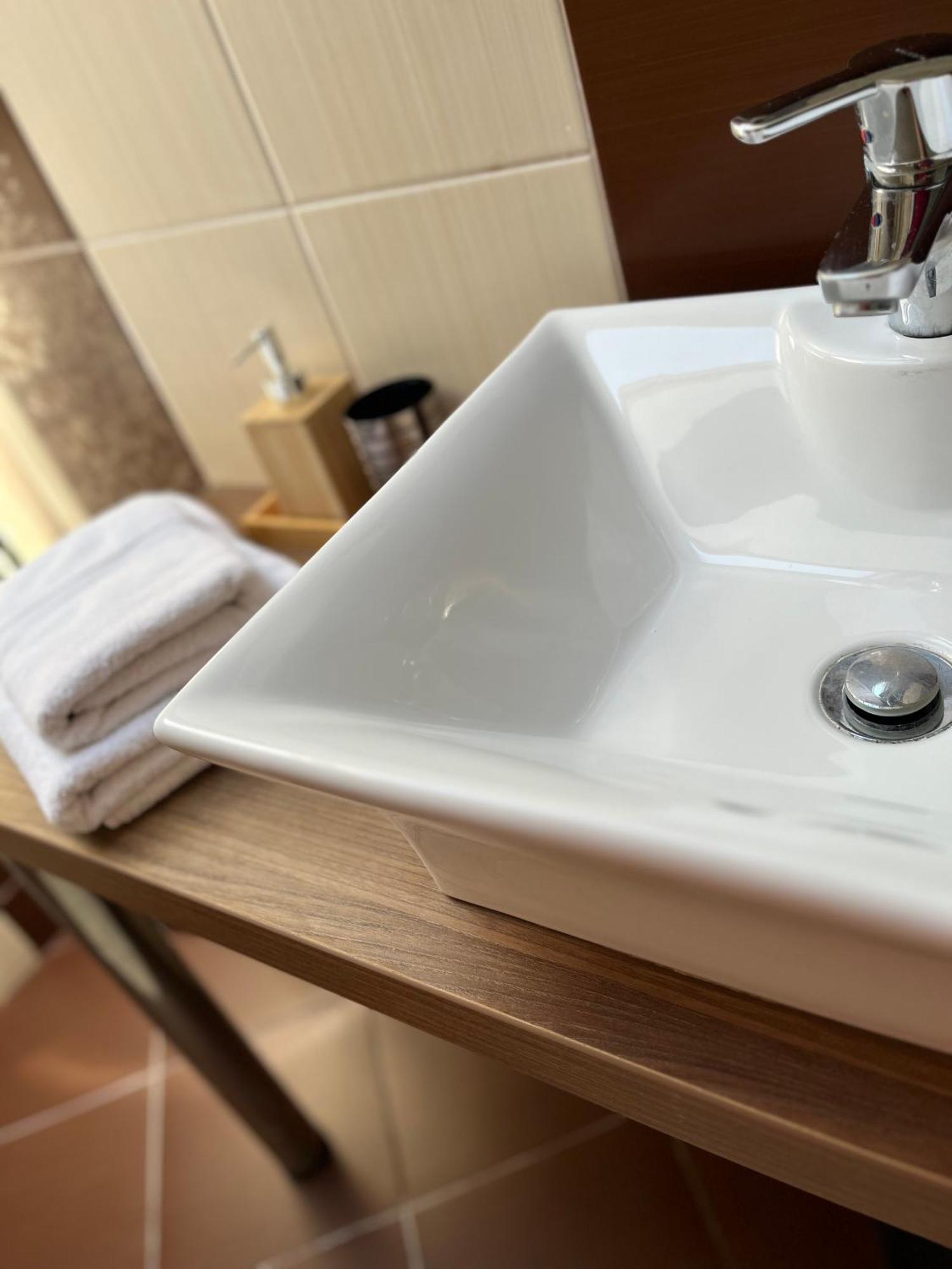 Panorama Hlohovec Apartman Kültér fotó
